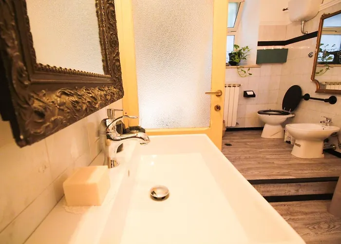 Apartament I Colori Di Nini A Trastevere *